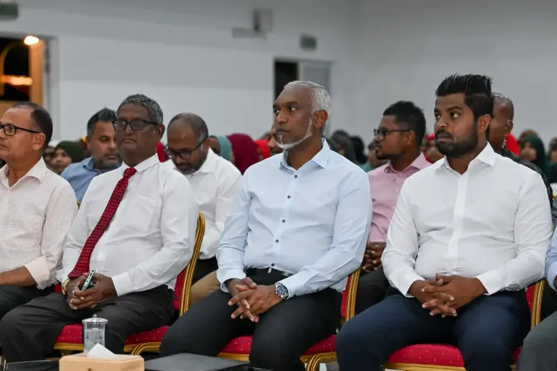ވެރިކަން ފެށުނީއްސުރެ ފެންނަމުންދަނީ ލާމަރުކަޒީ ނިޒާމު ފުނޑާލައި ހުރިހާ ބާރުތަކެއް ރައީސް މުއިއްޒުގެ އަތްޕުޅަށް ޖަމާކުރުމުގެ ސިލްސިލާ މަސައްކަތްތަކެއް: ޕާޕާ
