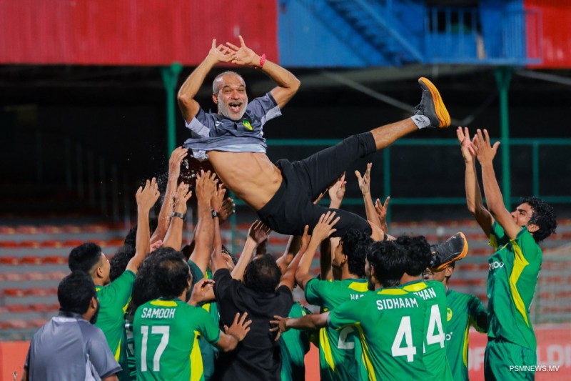 "ސްކޮޑް އާކުރީ 10 އަހަރުގެ ޕްލޭނަކަށް"