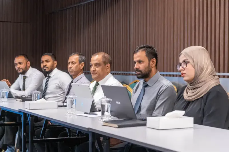 ކުރިން ބުނިއެތި ކެންސަލް - ވޯޓުލުމަށް ދަތުރުކުރާ މެމްބަރުންގެ ޚަރަދުތައް ކައުންސިލު ބަޖެޓުން ހަމަޖެއްސުމަށް އެންގުމަށްފަހު އެކަން ނުކުރުމަށް ވެސް އަންގައިފި