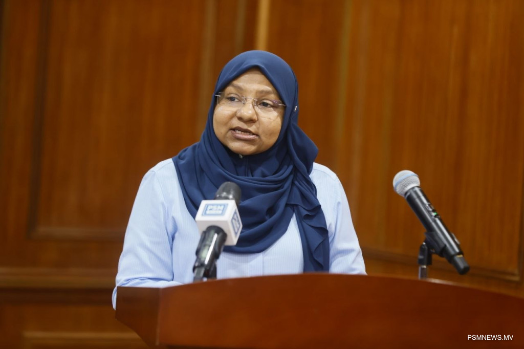 އެމްއެންޔޫގެ 2 ފެކަލްޓީއަކަށް ޑީނުން ޢައްޔަންކޮށްފި