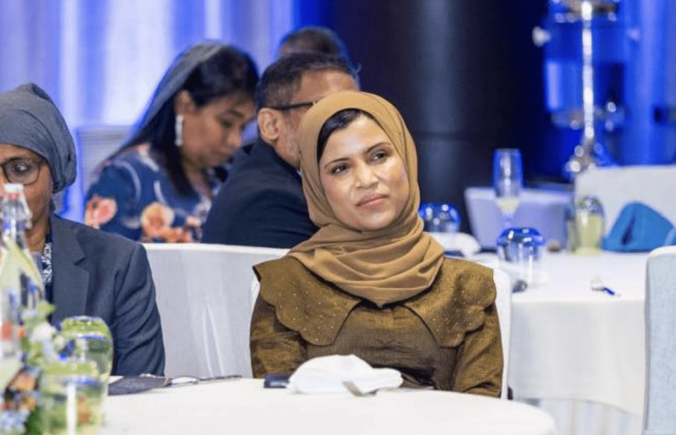 "ނިޔާވެފައިވާ މީހުންގެ އެކައުންޓުތަކަކަށް 10 މިލިއަން ވަނީ ޖަމާކުރެވިފައި"
