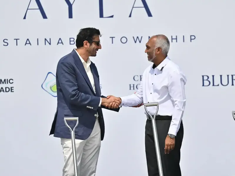 ޕްރޮޖެކްޓް އައިލާ އެސްއީޒެޑަކަށް ބަދަލުކުރިގޮތާއި ރާއްޖެއިން ބޭރު މީހުންނަށް ރަށްވެހިކަން ލިބޭ ވިސާ ޕްރޮގްރާމަށް ހެންލީ އެންޑް ޕާޓްނާސް ހޮވި ގޮތާ ގުޅޭ ސުވާލުތަކަށް ސަރުކާރުން ޖަވާބުދާރީވާންޖެހޭ!