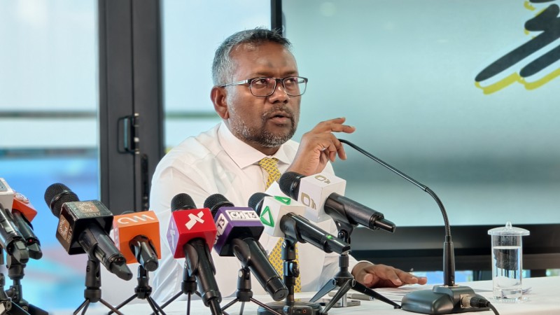 އަންނަ ކޮންމެ ވެރިޔަކު ބޭނުންވާ ގޮތަށް ގާނޫނުއަސާސީ ބަދަލުކުރުމުގެ ބާރު އޮތުން ހުއްޓުވަންޖެހޭ: ފައްޔާޒް