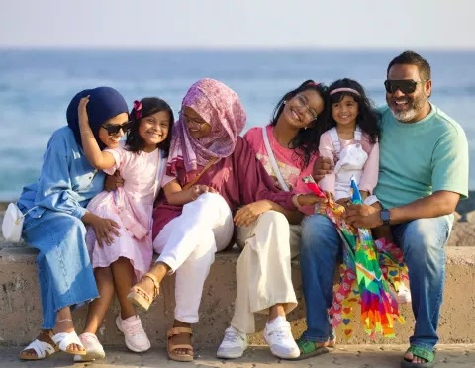 އުފަންވާ ނިސްބަތް ދަށްވެ, ދުވަސްވީ މީހުންގެ އަދަދު މައްޗަށް