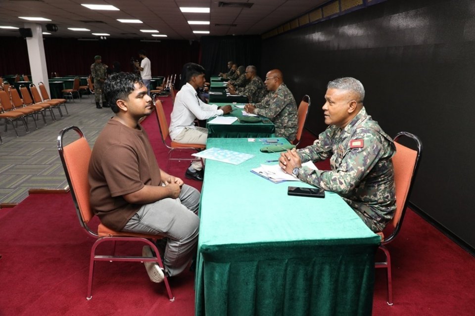 ވަތަނީ ޚިދުމަތް: 4 ވަނަ ބެޗަށް ކުދިން ހޮވުމުގެ މަރުހަލާތައް ފަށައިފި