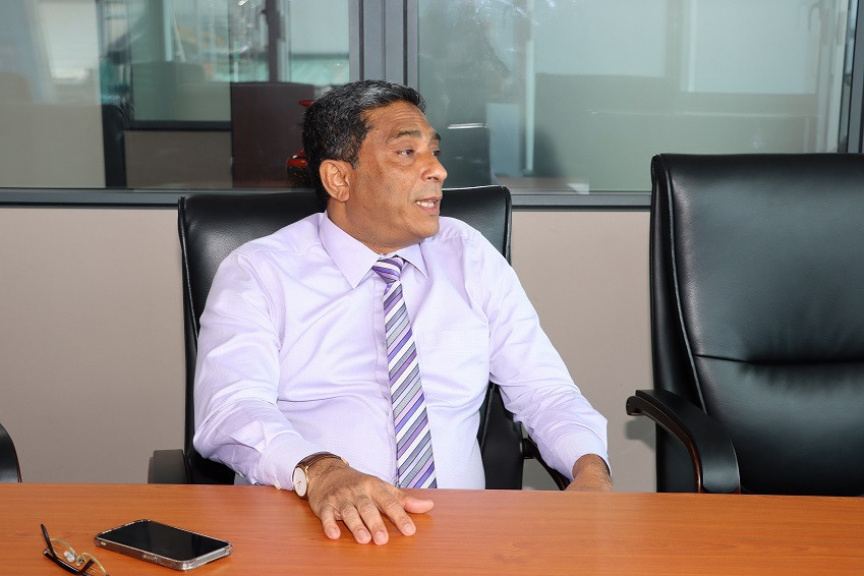 ފަޅު ރަށްރަށް ކުއްޔަށް ދޫކުރުމުގެ ބިލު ފާސްވެއްޖެ ނަމަ، ރާއްޖޭގެ އިގުތިޞާދުގެ ލޭނާރަށް ދެން ވާނީ ކޮރަޕްޝަން: ފިއްޓޭ