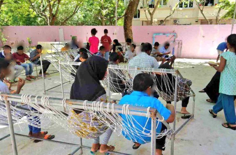 މަންމަގެ ނުރުހުމުގައި ދަރިފުޅު ދައުލަތަށް ނެގުމުގައި އަމަލުކުރި ގޮތް އެޗްއާރްސީއެމުން ބަލަނީ