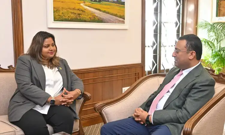 ބަންގްލަދޭޝުން ރާއްޖެއަށް އިތުރު މަސައްކަތްތެރިން ގެނައުމުގެ ފުރުސަތު ފަހިކޮށްދިނުމަށް އެދިއްޖެ