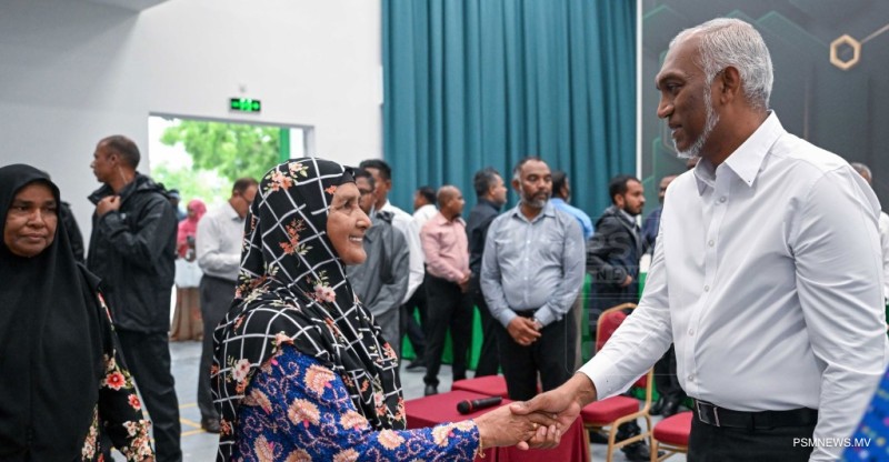 ރައްޔިތުންގެ އަޑު: 8 ދާއިރާއަކުން ނަން ނޯޓުކުރަން ހުޅުވާލައިފި