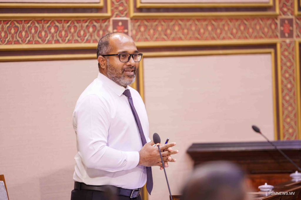 މިހާތަނަށް 294000 ބިދޭސީންގެ ބަޔޯމެޓްރިކްސް ނަގައިފި