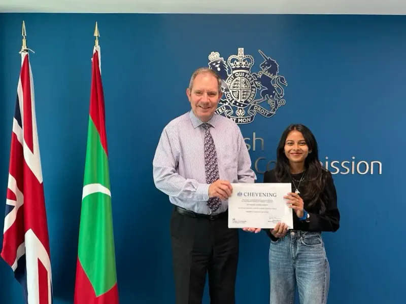 ރާއްޖެއަށް ފުރުސަތު ލިބޭ އިނގިރޭސިވިލާތުން ދެމުން އަންނަ "ޗީވްނިންގ" ސްކޯލަރޝިޕްގެ ބައެއް ޕްރޮގްރާމްތައް މެދުކަނޑާލައިފި