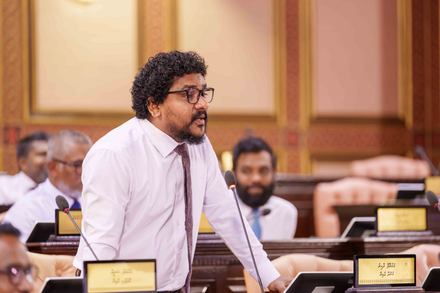 ކައުންސިލުގެ ބިންތައް އަތުލަން ހުށަހެޅީ ސަރުކާރުންނެއް ނޫން: ފަލާޙް