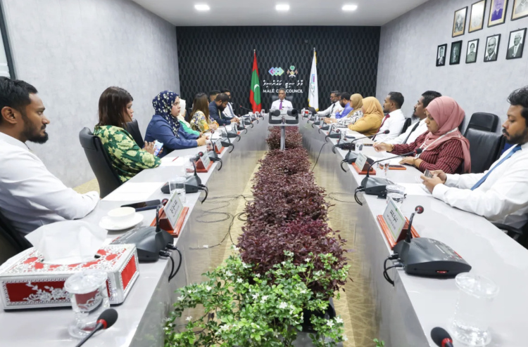 މަސް މާރުކޭޓު ޕްރޮޖެކްޓް ހިންގުމަށް ފިޝަރީޒް މިނިސްޓްރީއާ ބިން ހަވާލުކުރަން ކައުންސިލުން އެންމެ ފަހުން ފާސްކޮށްފި
