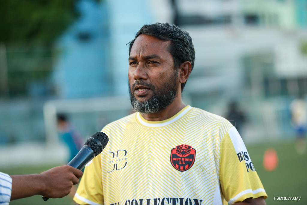ނާޝިދު ކޯޗާއެކު ބިސް ބުރުން ލީގުގެ ފަރިތަކުރުންތައް ފަށައިފި