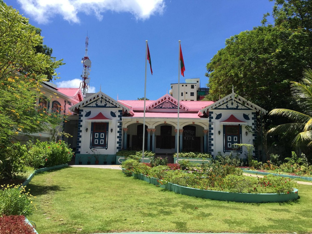 ރައީސުލްޖުމްހޫރިއްޔާގެ ރަސްމީ ގެކޮޅު، މުލިއާގެ