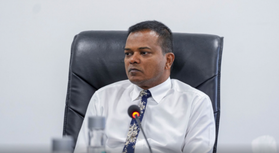 ފެނަކަ އޮޕަރޭޝަނުން މުވައްޒަފުން ވަކި ކޮށް ބިކަ ކުރުމަކީ އަނިޔާއެއް: މޭޔަރު ނިޒާރު