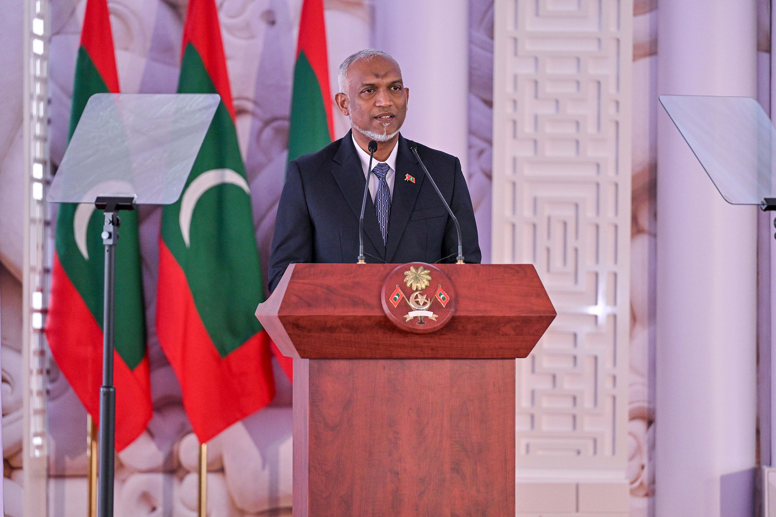 އިސްލާމްދީނާ ފުށުއަރާ އެއްވެސް ގާނޫނެއް ނުހެދޭނެ ނިޒާމެއް ގާއިމްކުރަން، މަޖިލީހަށް ހުށަހަޅާނަން: ރައީސް