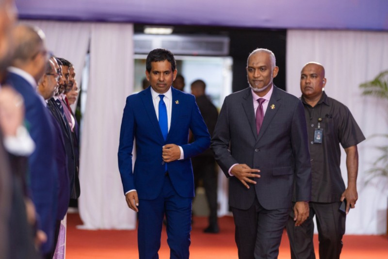 މުޅި ރާއްޖޭގައި މަޝްރޫއުތައް ދަނީ ކުރިއަށް، އަންނަ އަހަރަކީ އެންމެ ގިނަ މަޝްރޫއު ނިންމޭނެ އަހަރު: ރައީސް