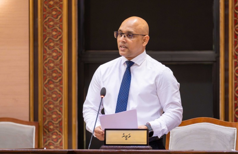 "ސަރުކާރު ކުންފުނިތަކުން ވަކިކުރާ މުވައްޒަފުން މަސައްކަތެއް ފަށަން ދޭން 600 މިލިއަން ރުފިޔާގެ ފަންޑެއް އެބައޮތް"