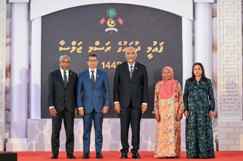 ޤައުމީ އިނާމު 3 ބޭފުޅަކަށާއި ޖަމުއިއްޔާއަކަށް އަދި ހިތްވަރު ދިނުމުގެ ޤައުމީ އިނާމު 7 ބޭފުޅަކަށާއި ކުންފުންޏަކަށް ދެއްވައިފި‏