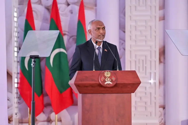 ގައުމީ ދުވަހު ކަނޑައަޅަންވީ އެންމެ މުހިންމު އަޒުމަކީ މުޖުތަމައުގައި ތަހުޒީބު ސިފަތައް އަށަގަންނުވައި އެއްބައިވަންތަވުމަށް: ރައީސް މުއިއްޒު