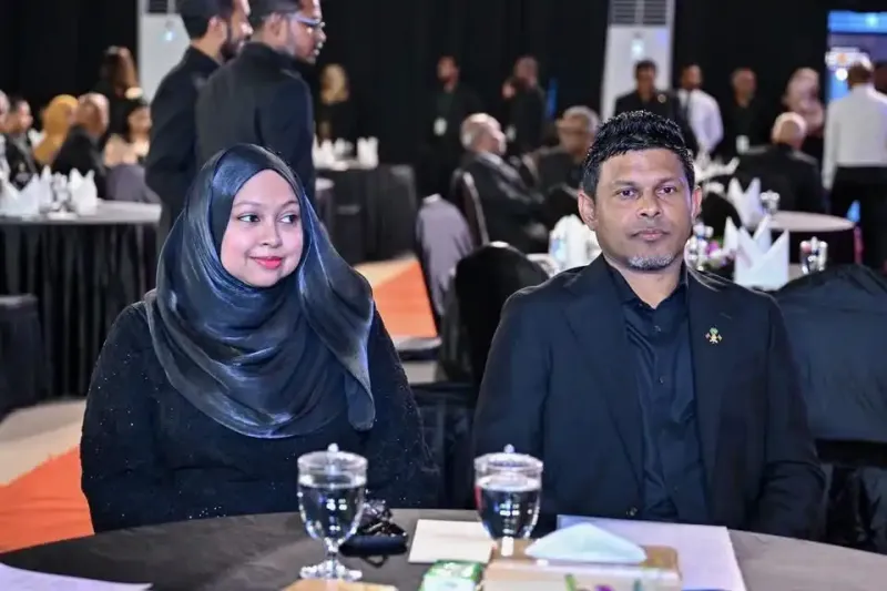 ނައިބު ރައީސް ހުސައިން މުހައްމަދު ލަތީފް ދިރިއުޅުއްވާ ހިލާލީ ގެޔަށް މަހަކު 3 ލައްކައަށް ވުރެ ގިނަ ރުފިޔާ ހަރަދުވާކަން ހާމަވެއްޖެ!
