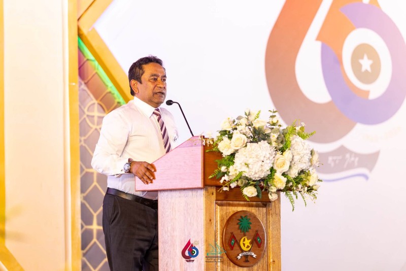 ސަރުކާރުގެ ބާކީ އޮތް މުއްދަތުގައި އިގުތިޞާދު ކޮޅަށްޖެހޭ މަންޒަރެއް ނުފެނޭ؛ އިގުތިޞާދު އޮތީ ނާމާން ހިސާބެއްގައި: ޔާމީން