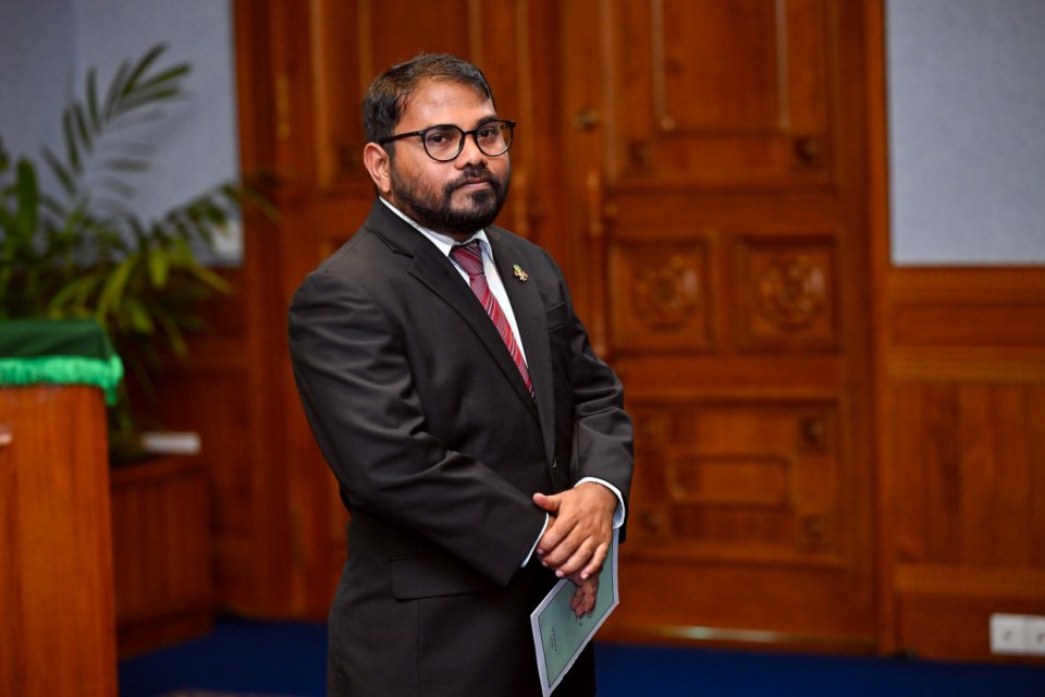 ޕެންޝަން އޮފީހުގެ ސީއީއޯގެ މަގާމަށް ޔަޒްމީދު