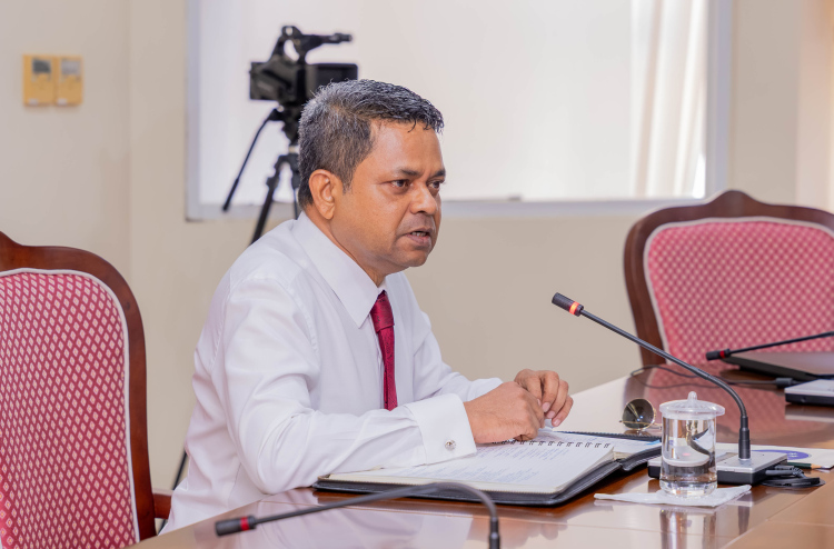 އެޗްއާރުސީއެމަށް ޝައްމޫން ހަމީދު އައްޔަންކުރަން މަޖިލިހުން ރުހުންދީފި