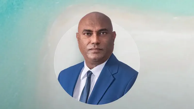 ވިޒިޓް މޯލްޑިވްސްގެ އެމްޑީއަކަށް ޔާސިރު އައްޔަނުކޮށްފި، އޭނާއަކީ މި ސަރުކާރުން އެ މަޤާމަށް އައްޔަނުކުރި 3 ވަނަ އެމްޑީ