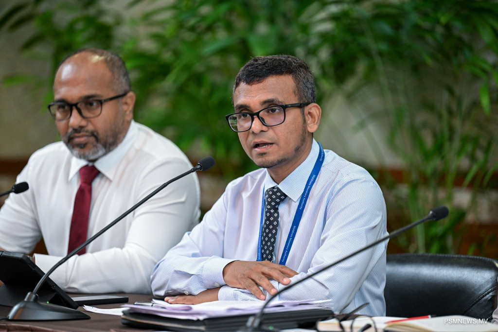 މާލީ މުއާމަލާތްތައް ދިވެހި ފައިސާއިން ކުރާ ގޮތަށް ބަދަލުތަކެއް ގެންނަނީ