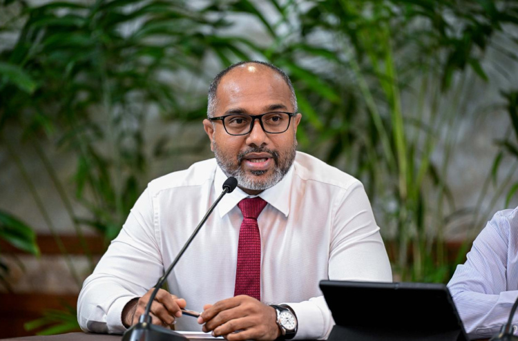 ހުއްދަ ނުނަގާ ފައިސާ މާރުކުރާ ހަތް ތަނަކުން 9 މަސް ދުވަސް ތެރޭ 77 މިލިއަން ޑޮލަރު މާރުކުރި