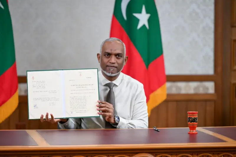 މަޖިލީހުން ފާސްކޮށްފައިވާ ހަތް ބިލެއް ރައީސް މުއިއްޒު ތަސްދީގު ކުރައްވައިފި