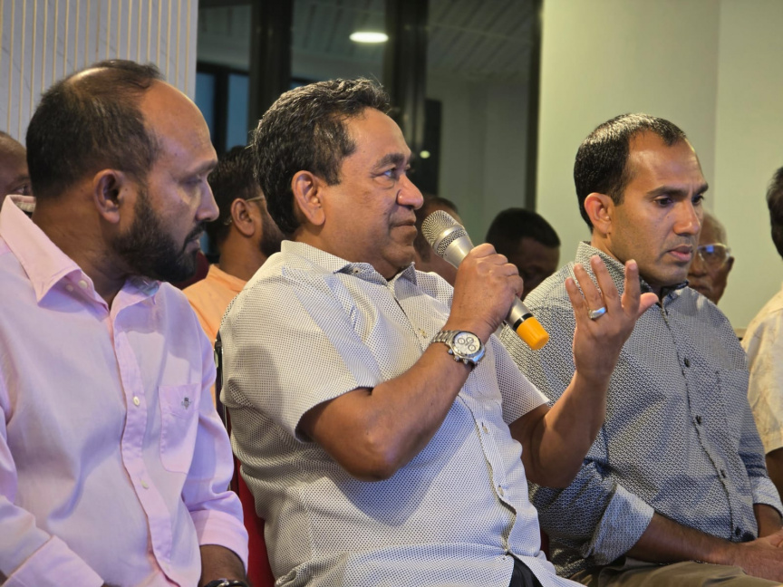 ރިސޯޓުތަކުން 40 އިންސައްތަ މާރުކުރަން އެންގުމަކީ އެމްއާރުއައި ނުހަދައި، ތަދުވާ ތަނެއްގައި ބެންޑޭޖު އެޅުން: ޔާމީން