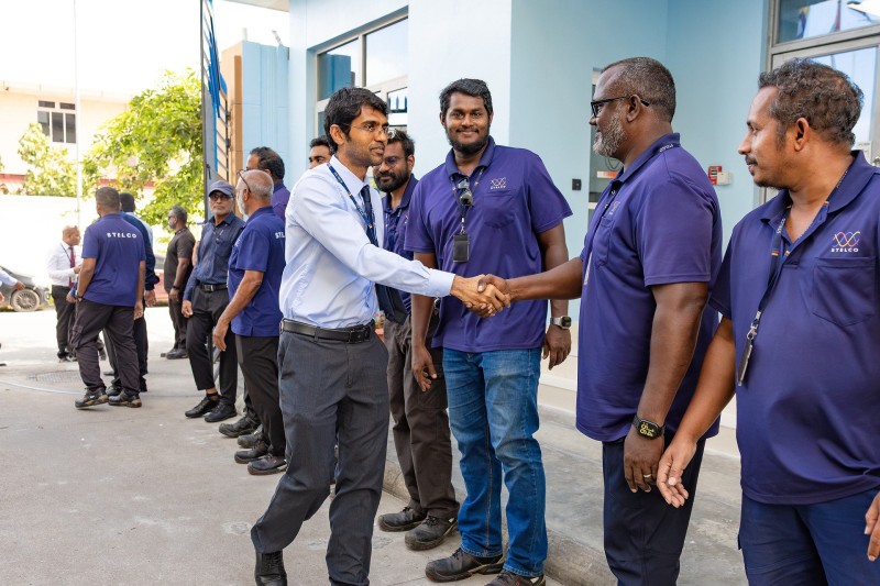 ތައުލީމާއި ފަންނީ ހުނަރު ހާސިލުކޮށްފައިވާ ގިނަ ދިވެހި އިންޖިނިއަރުން ތިބުމަކީ ސްޓެލްކޯއަށް ލިބޭ ޝަރަފެއް: އަޒުވަރު
