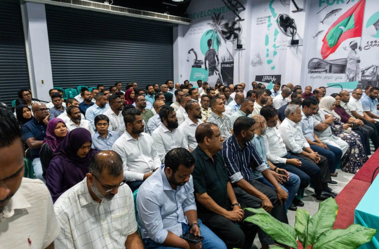 ޕީއެންސީގެ މަތީ މަޖިލީހުގެ މަގާމުތަކަށް ކުރިމަތިލާން ހުޅުވާލައިފި