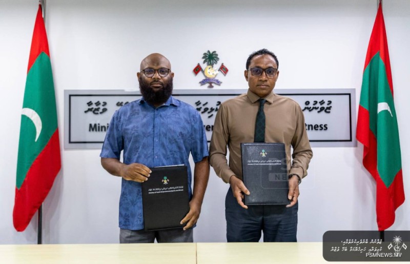 ފުވައްމުލަކުގައި ހޭންޑްބޯޅަ ކޯޓަކާއި ފުޓްސަލް ދަނޑެއް ތަރައްގީކުރަން ޕްރޮކްސީއަށް