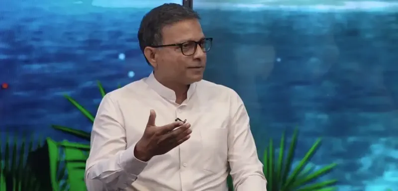 ފުލުފުލުން ޓެކްސް ބޮޑު ކުރި ނަމަވެސް ބޭކާރު ޚަރަދު އިތުރުވާނަމަ ދައުލަތަށް އެއްވެސް ފައިދާއެއް ނުވާނެ: ޒުބެއިރު