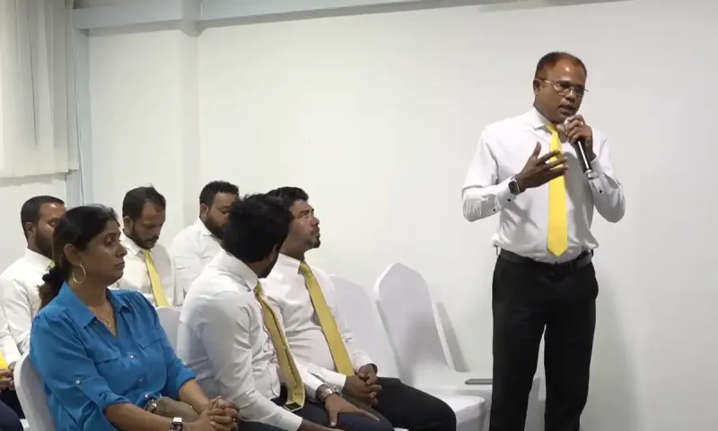 ރާއްޖެ އަށް ވަންނަ ހުރިހާ ޑޮލަރެއް އަޅައި ވަޅުލަނީ ރަސްމާލެ އަށް: އަބްދުﷲ ރަޝީދު