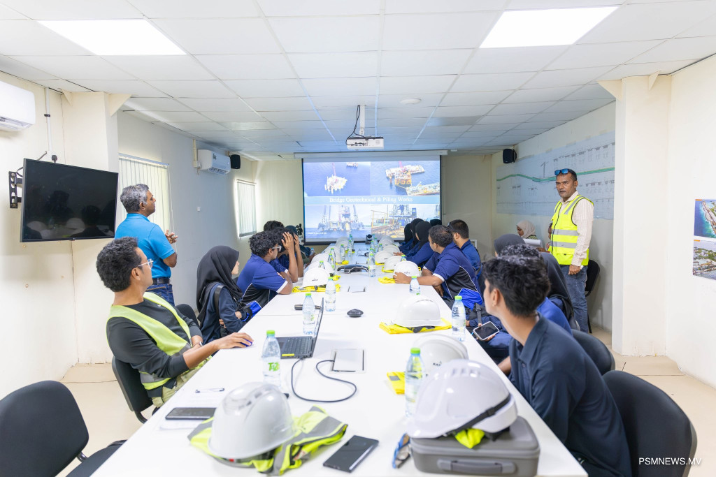 އިންޖިނިއަރުންގެ ދުވަސް: 164 ރަށެއްގެ ސްކޫލު ދަރިވަރުން ސައިޓުތަކަށް