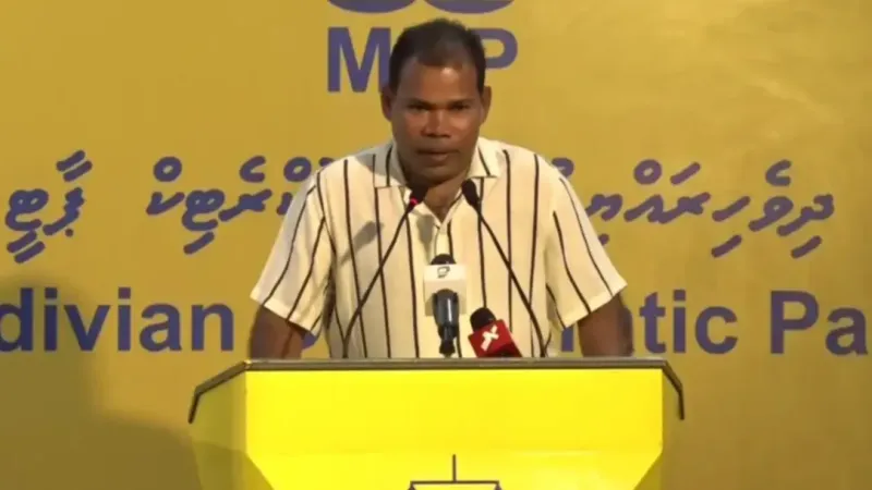 ފަތުރުވެރިކަމުގެ ސިނާއަތް އެއްވެސް މީހަކަށް ވާނުވާ ނޭނގޭ ހާލަށް ރައީސް މުއިއްޒު ދުއްވަވާ ލައްވައިފި: މެންބަރު ދީދީ