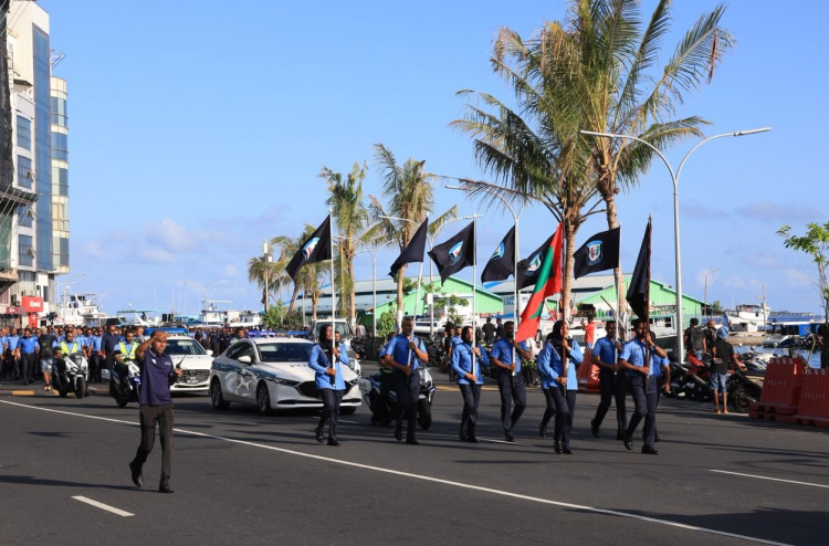 ފުލުހުންގެ ހިދުމަތުގެ ދުވަހުގެ ހާއްސަ ހިނގާލުން ބާއްވައިފި
