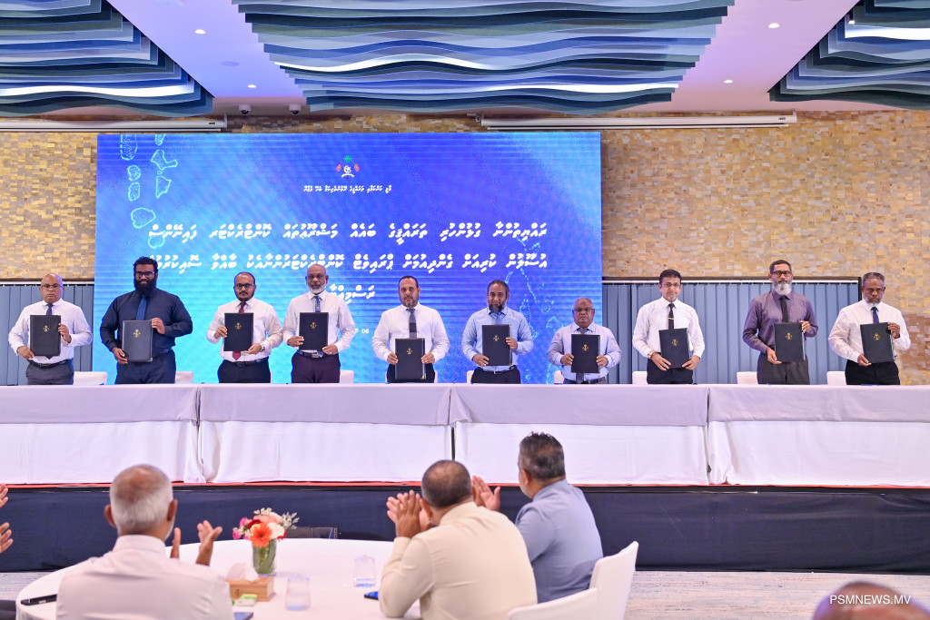 4 އަތޮޅެއްގެ ވަޤުފު އިމާރާތްތަކުގެ މަސައްކަތްތައް ކުރިއަށް