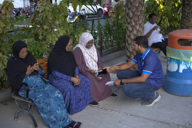 ގަވާއިދާ އެގޮތަށް އެންމެ ރަނގަޅަށް އަމަލުކުރާ ފަރާތްތަކުގެ އަގު ވަޒަންކުރަން ފުލުހުންގެ ޚާއްސަ ހަރަކާތެއް ކުރިއަށް ގެންގޮސްފި