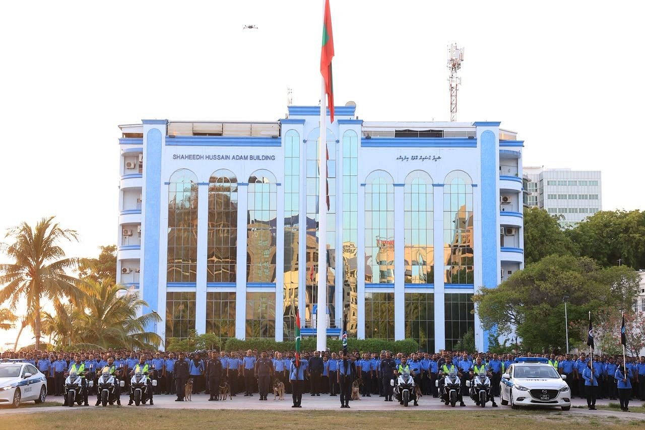 ޚާއްސަ ދާއިރާތަކުގެ ތަމްރީނުތަކާއެކު، ދިވެހީން އެދޭ ފަދަ މުއައްސަސާއަކަށް ފުލުހުން ހެދޭނެ: އިހުސާން