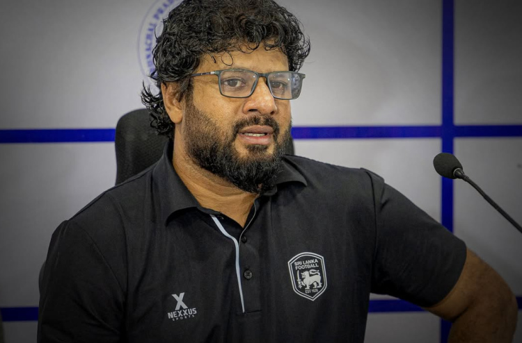 ރާއްޖޭގެ ޓީމާ މެދު އަހްލާގީ އިމުން ބޭރުން މުއަމާލާތް ކުރި ލަންކާ ކޯޗު ވަކިކޮށްފި