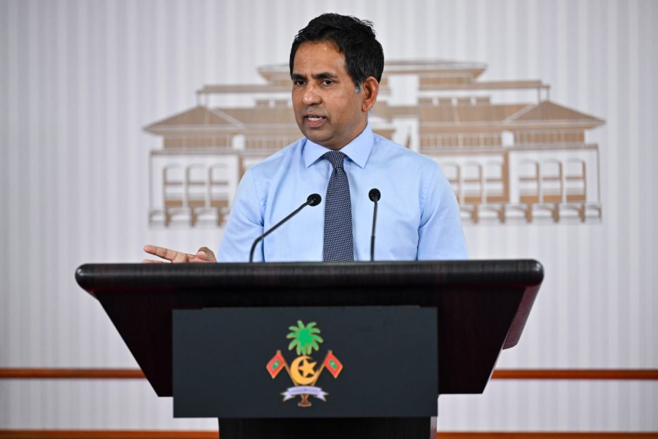 2 ޕާކިން ބިލްޑިން އިމާރާތްކުރުމުގެ މަސައްކަތް ބަޔަކާ ހަވާލު ކުރަނީ