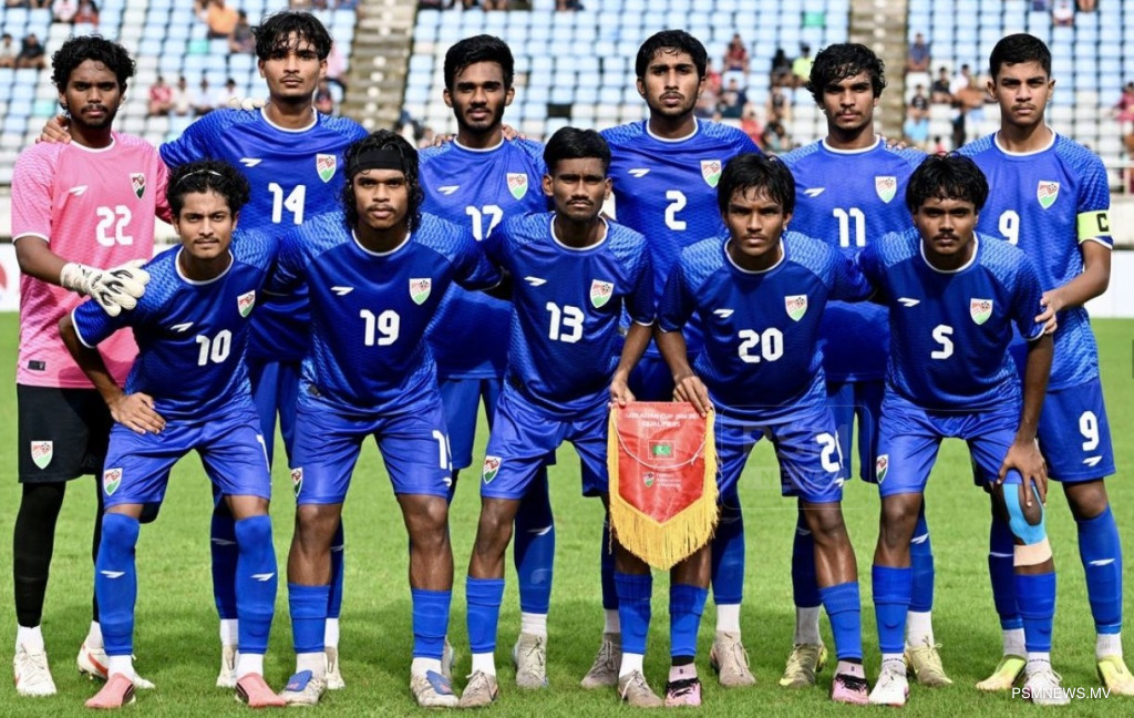 ކެޕްޓަން އިލާންގެ ޝުކުރު ދިވެހި ސަޕޯޓަރުންނަށް