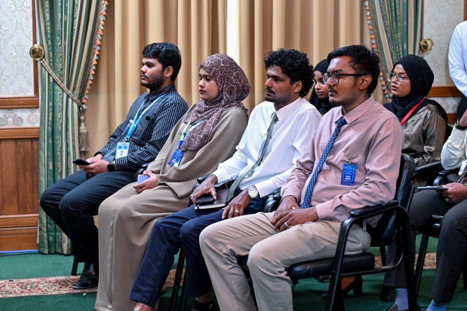 ރީ-ރަޖިސްޓްރީނުކުރާ ނޫސްތަކުގެ ރަޖިސްޓްރީ ބާތިލުކުރަނީ
