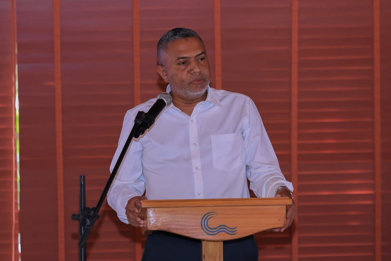 ދެކުނުގައި ޑުރަގުން ސަލާމަތްވުމަށް ފަރުވާ ދިނުމުގައި ހުރި ދަތިތަކާ ގުޅޭ ގޮތުން މަޝްވަރާކޮށްފި